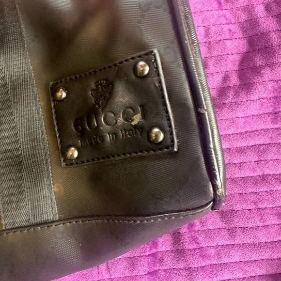 Gucci Black Leather Tote with Chain Detail - Picture 8 of 8